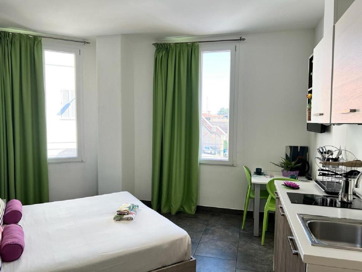 نوفارا Bnbook Residence Matteotti المظهر الخارجي الصورة