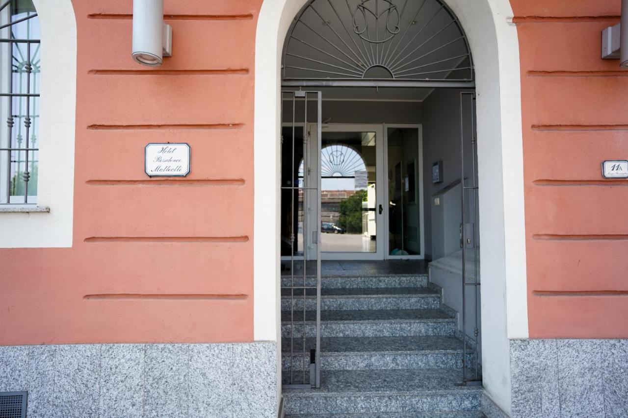 نوفارا Bnbook Residence Matteotti المظهر الخارجي الصورة