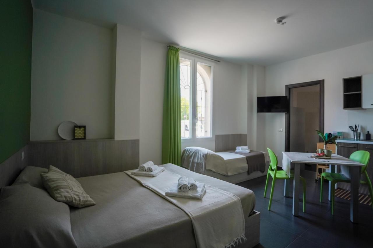 نوفارا Bnbook Residence Matteotti المظهر الخارجي الصورة